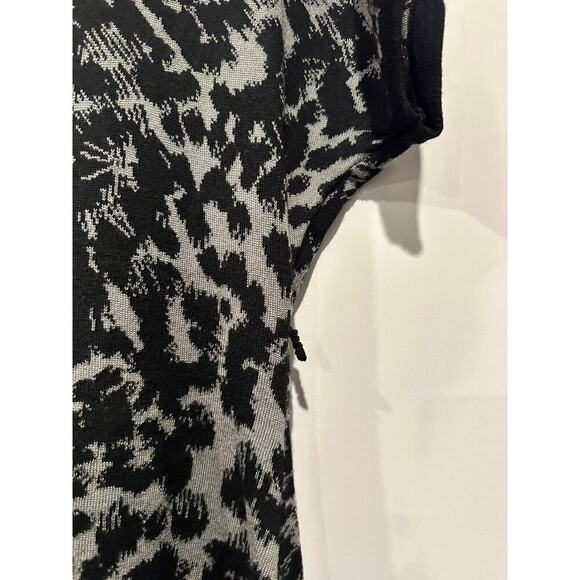 Calvin Klein Size XL Short Sleeve Leopard Print Stretch Mini Sweater Dress Black - Picture 3 of 8